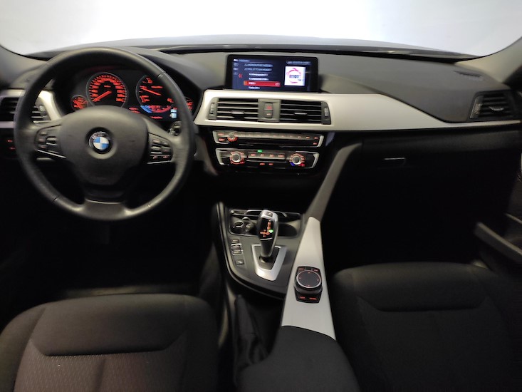 Bmw Serie 3 Business Advantage Automatica 3d Business Advantage Touring Autom 19 Used Car Italy Ald Carmarket